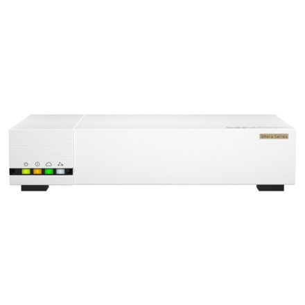 QNAP SD-WAN router QHora-322 (4jádrový procesor, 4GB DDR4 RAM, 6x 2,5GbE, 3x 10GbE, 1x USB 3.2 Gen1), QHora-322